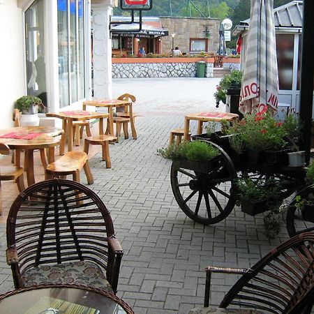 Sobe Za Izdavanje Blef Ovcar Banja Exterior foto