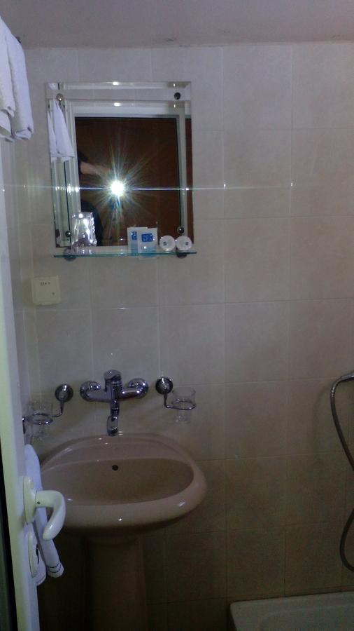 Sobe Za Izdavanje Blef Ovcar Banja Exterior foto